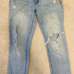 American Eagle Outfitters Light Blue Distressed Jeans